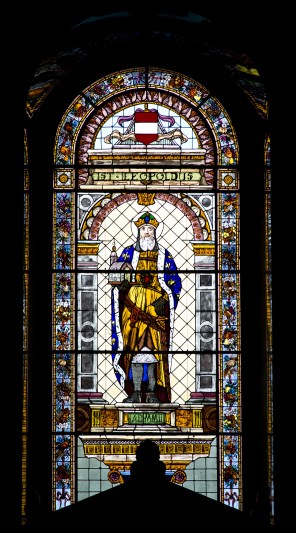 오스트리아의 성 레오폴도_photo by Steve Collis_in the Basilica of St Stephen in Budapest_Hungary.jpg